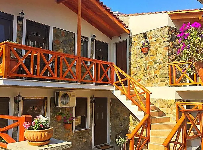 Villa Makri