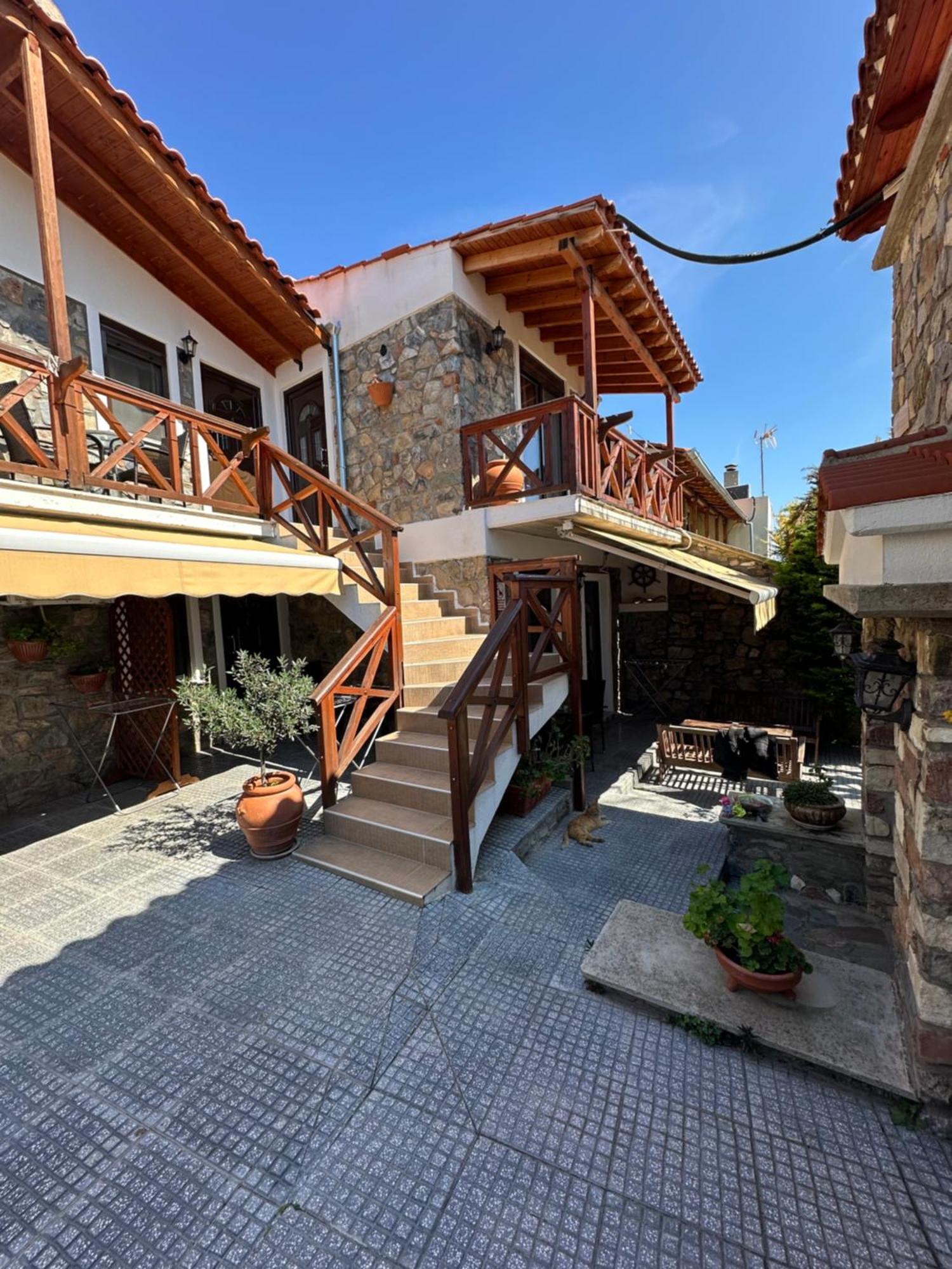 Villa Makri